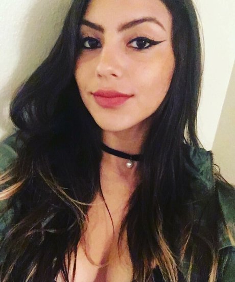 Kami sama naked model picture