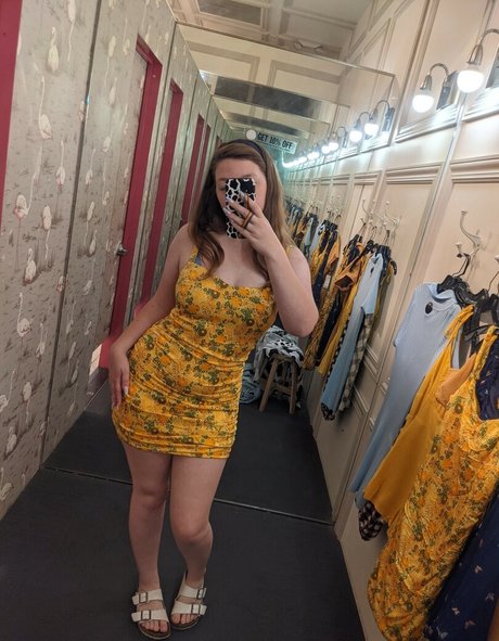 Eightbitbailey model naked pictures