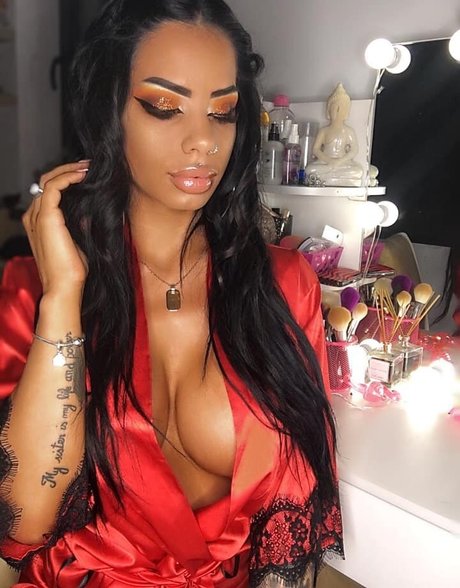 Patrisia Grebelnaia xxx model image