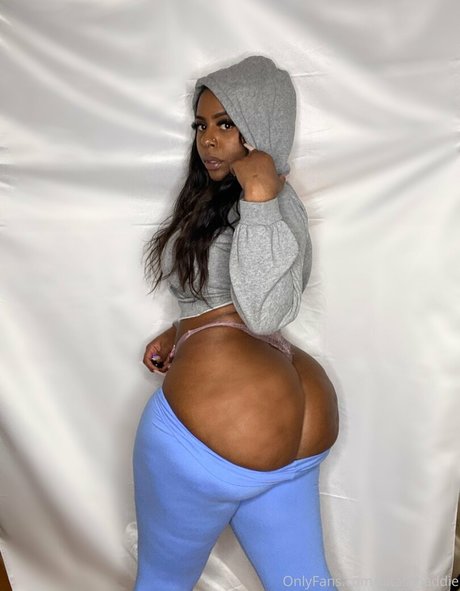 fatassbaddie beautiful pornstar image