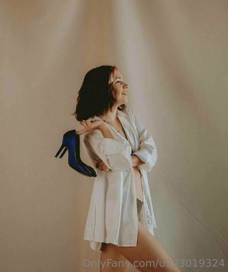 fairy gloria adult model photos