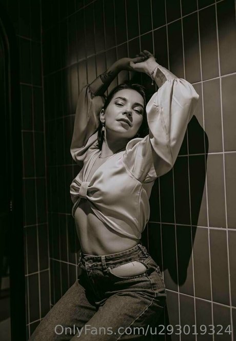 fairy gloria pretty actress photos