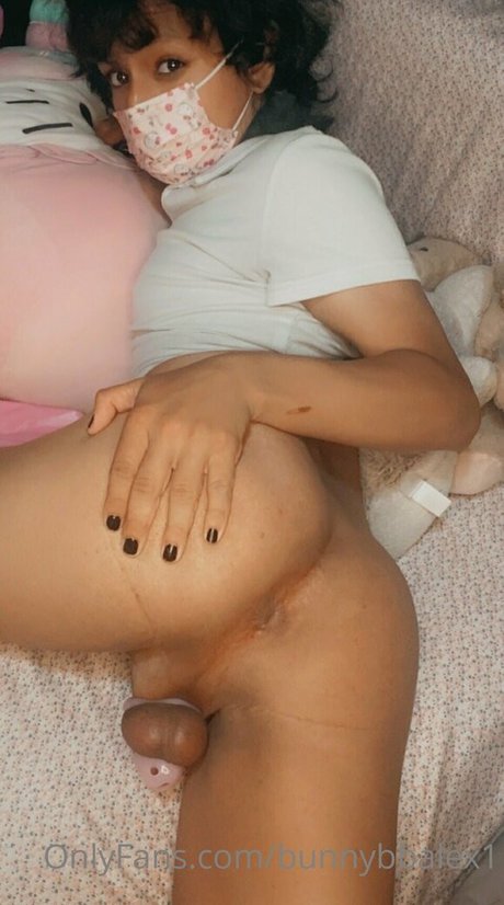 squirt teen onlyfans sexy naked photo