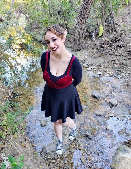 callme ickiervickyfree model xxx gallery