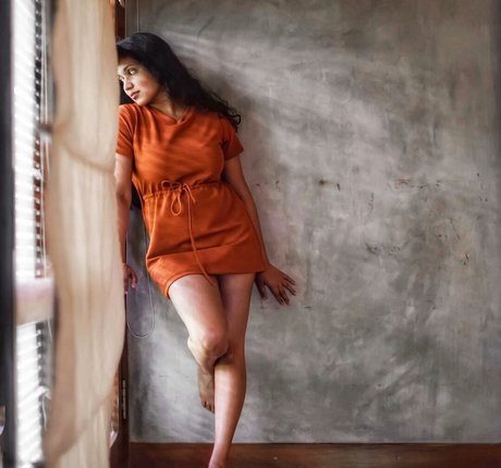 Nimesha Jayarathne nice actress gallery