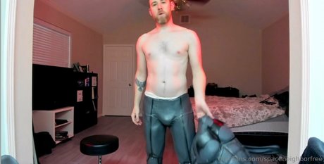 spaceneighborfree sex actress pic