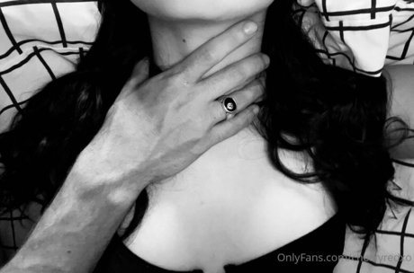 cherryredxo star xxx photos