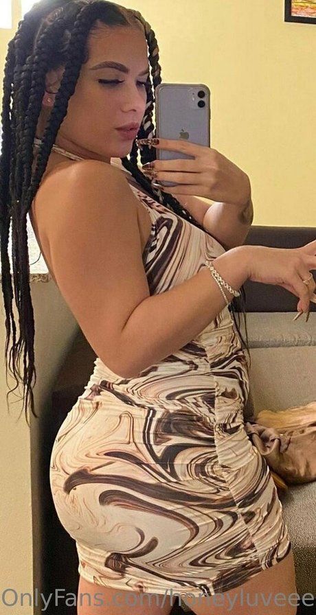 honeyluveee star exclusive gallery