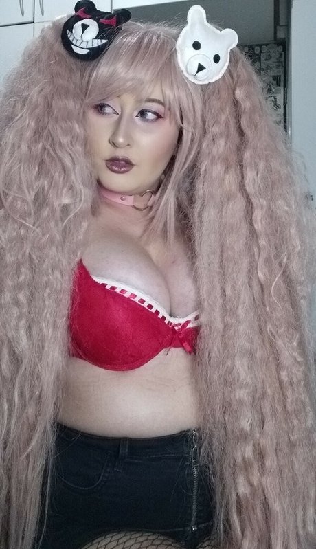 SassNessie erotic actress archive