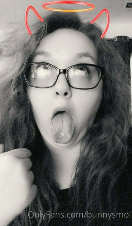 bunnysmol exclusive pornstar photos