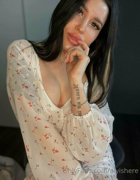 alyishere porn actress pic
