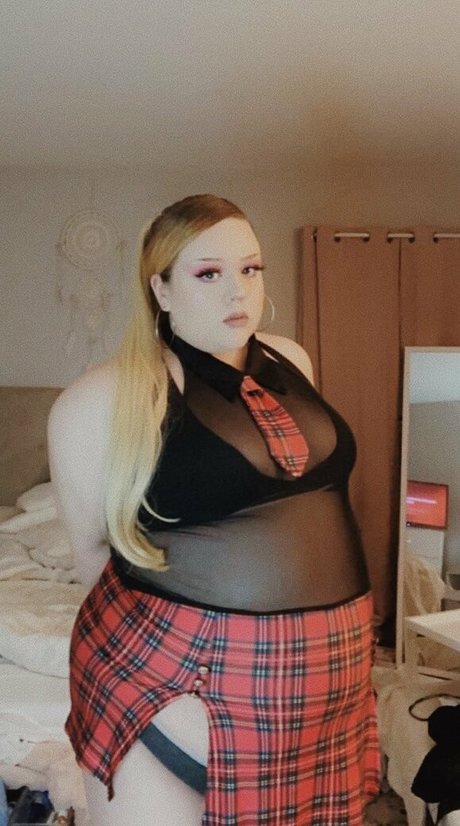 raelynnrose619 nudes pornstar pic