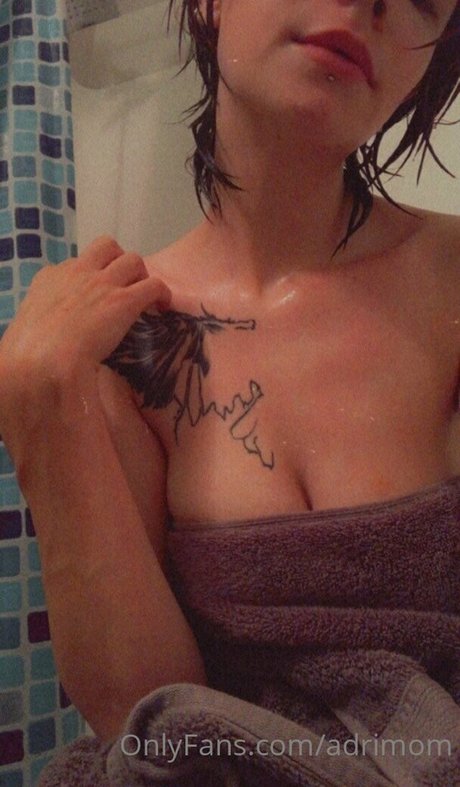 adrimom model high quality archive