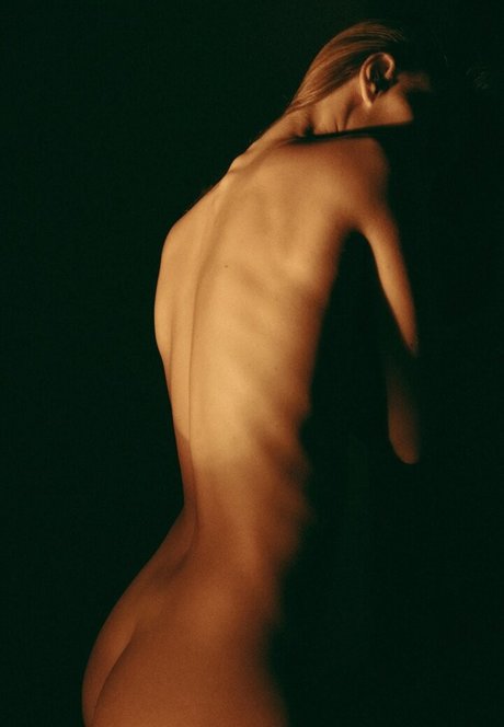 Ssonyashnyk xxx model images