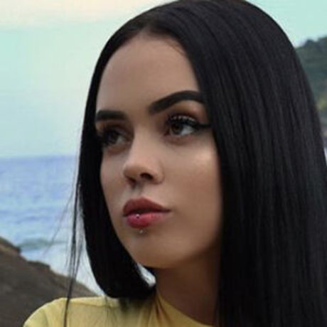 Karina Laino model high quality image