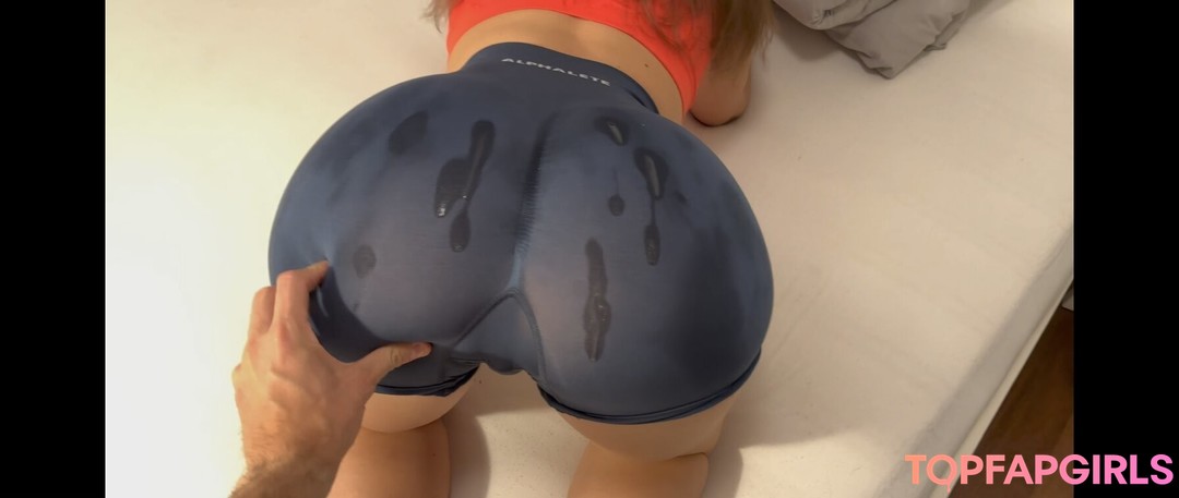 NinaParker erotic model photo