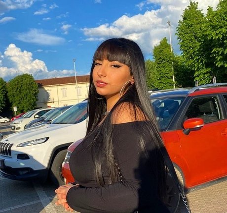 Raxien star nice photo