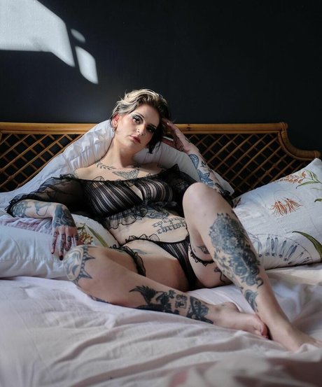 Sindyspurr exclusive star images