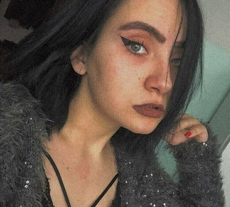 kseniabeautiful07 nude model archive