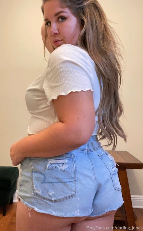 Darling Jones pornographic model gallery