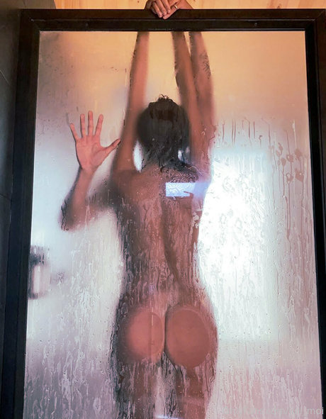 juli moi pornstar free image