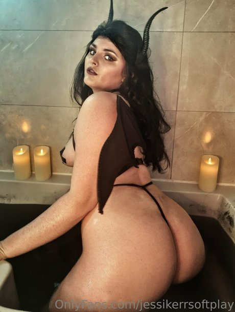 jessikerrsoftplay naked pornstar pictures