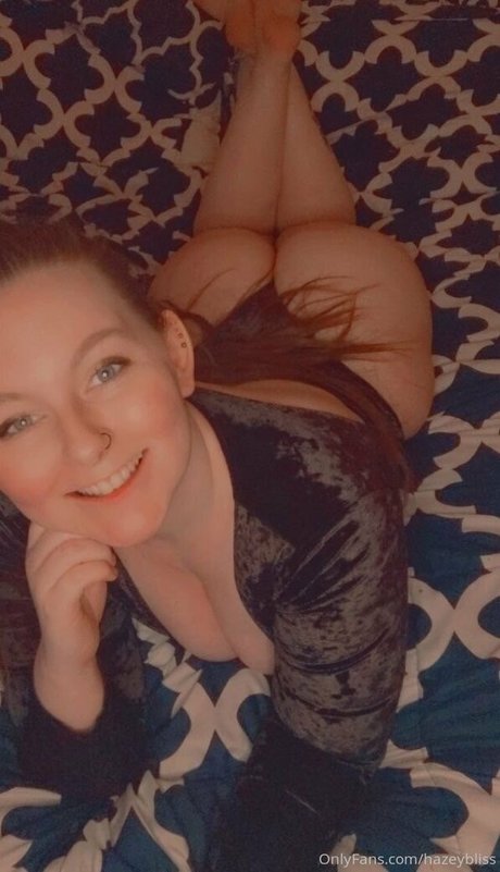 hazeybliss star pornographic pictures