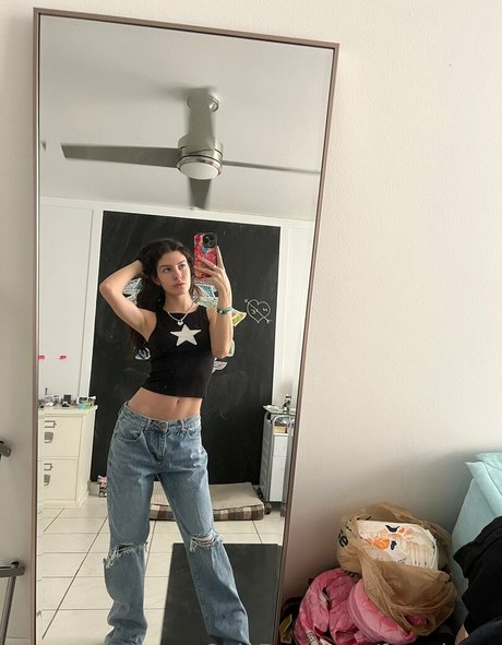 Frenchava adult actress gallery