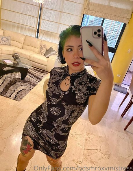 bdsmroxymistress porn star archive