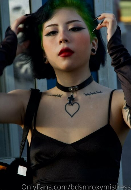 bdsmroxymistress erotic pornstar images