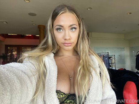 Celina Smith model sex bild