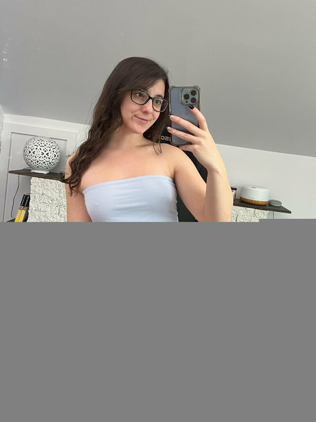 tätowierte shemale onlyfans erwachsene exklusive galerien