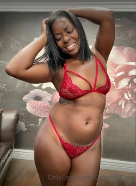 mollige emo-onlyfans erwachsene sexy bilder