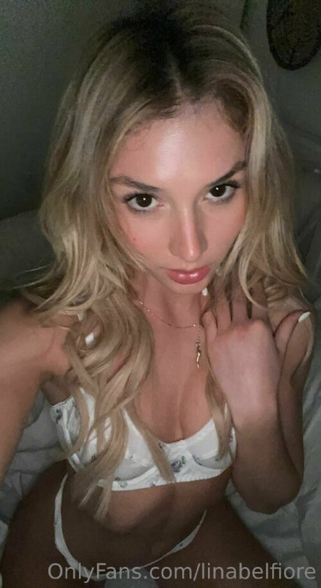 nur fans mit heller haut sexy hd foto