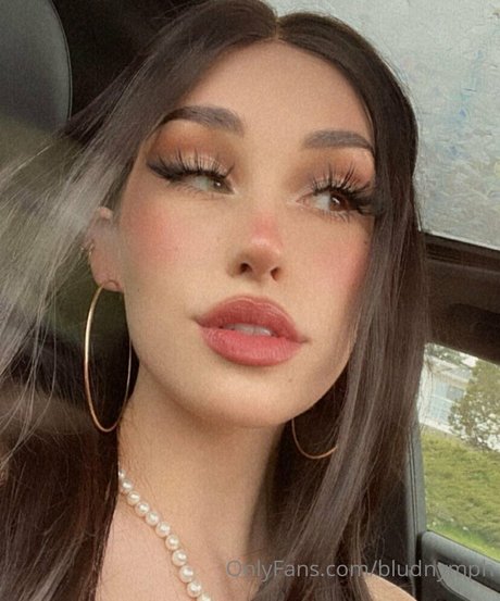 creampie asiatische onlyfans kunst erotische archiv