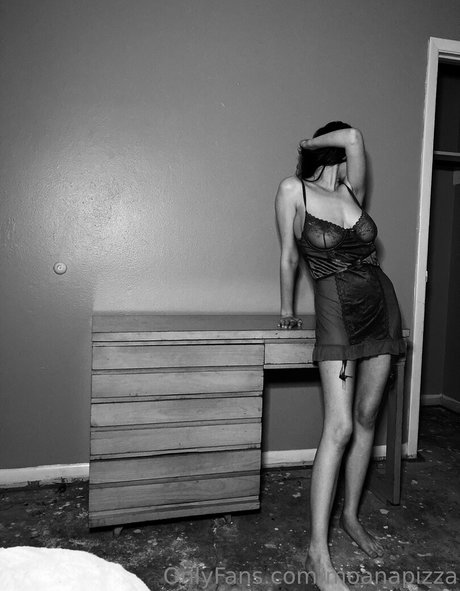 moanapizza porno akt bild