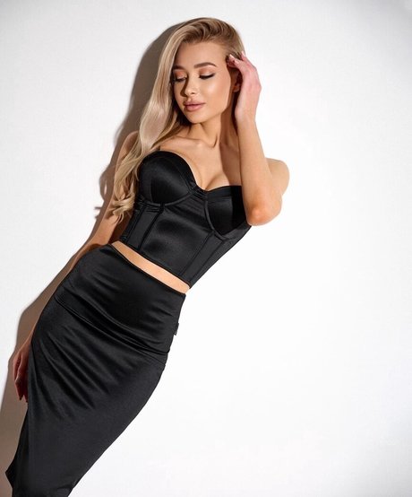 haarige oma onlyfans schöne schöne archiv