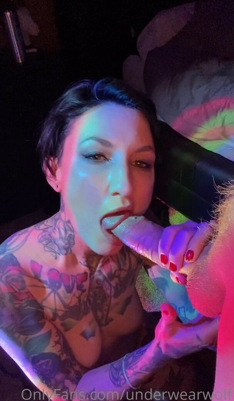 milf handjob onlyfans heiße porno bild