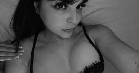 Little Lacy Kay freie porno foto