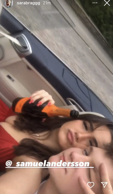 Sara B hübsche nackte bild