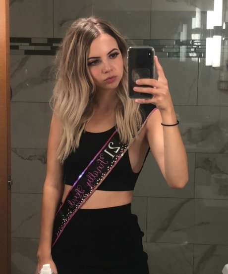 Bobbi Althoff heiße erotische galerie