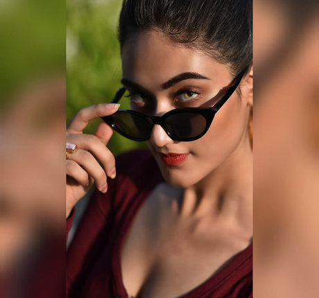 Nidhi Maheshwari porno beste foto