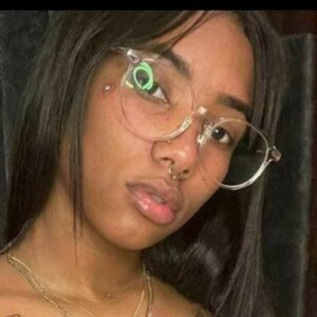 leonorbr29 hd sexy foto