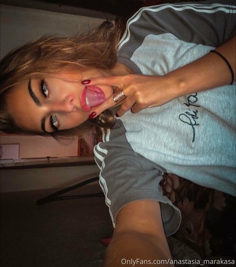 dreier asiatische onlyfans schöne exklusive bilder