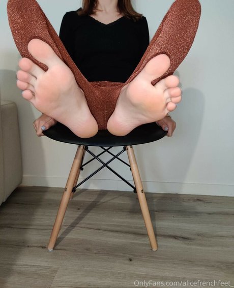 alicefrenchfeet porno nacktheit fotos
