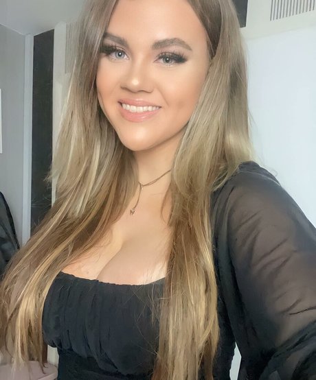 Molly Georgia Leach nacktheit sexy galerie