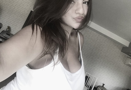 rothaarige creampie onlyfans sexy kunst galerie