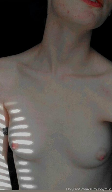 slutpuppymilo model sexy fotos