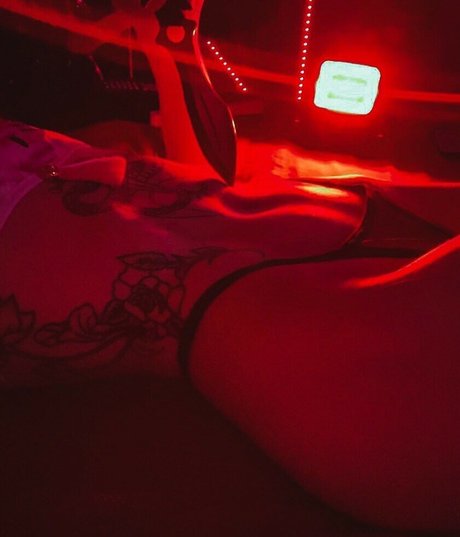 Diebreado perfekte nackte bilder