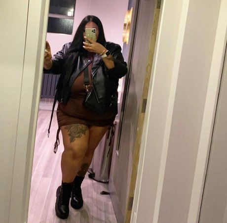 schauspielerin onlyfans nacktheit erwachsene galerie